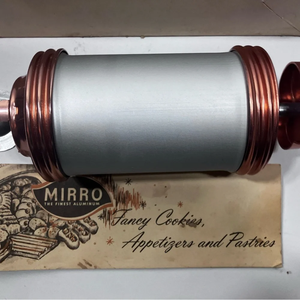 Vintage MIRRO Cookie and Pastry Press